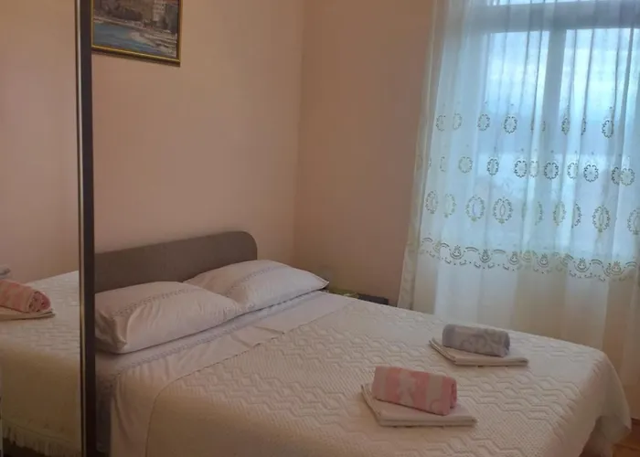 Mari Lägenhet Opatija